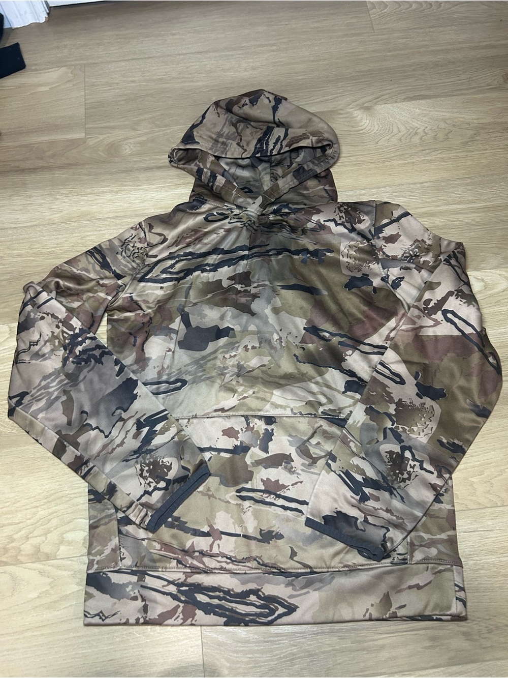 Under Armour Brown & Tan Camo Hooded Pullover